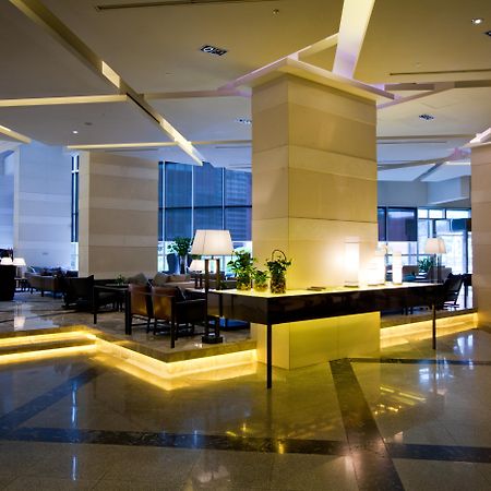 Grand Mercure Ambassador Changwon Extérieur photo