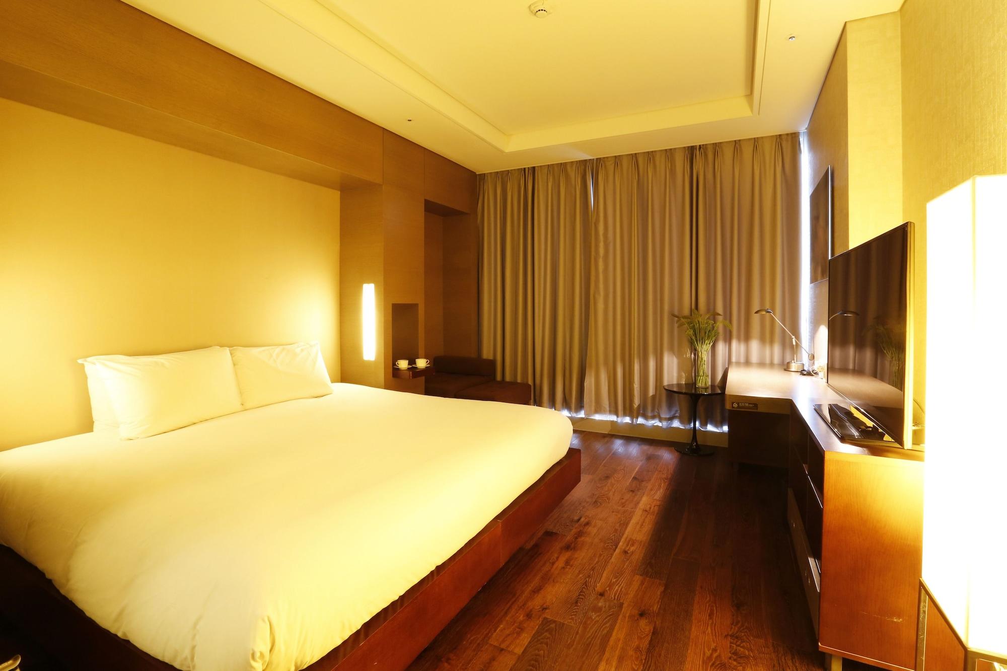 Grand Mercure Ambassador Changwon Extérieur photo