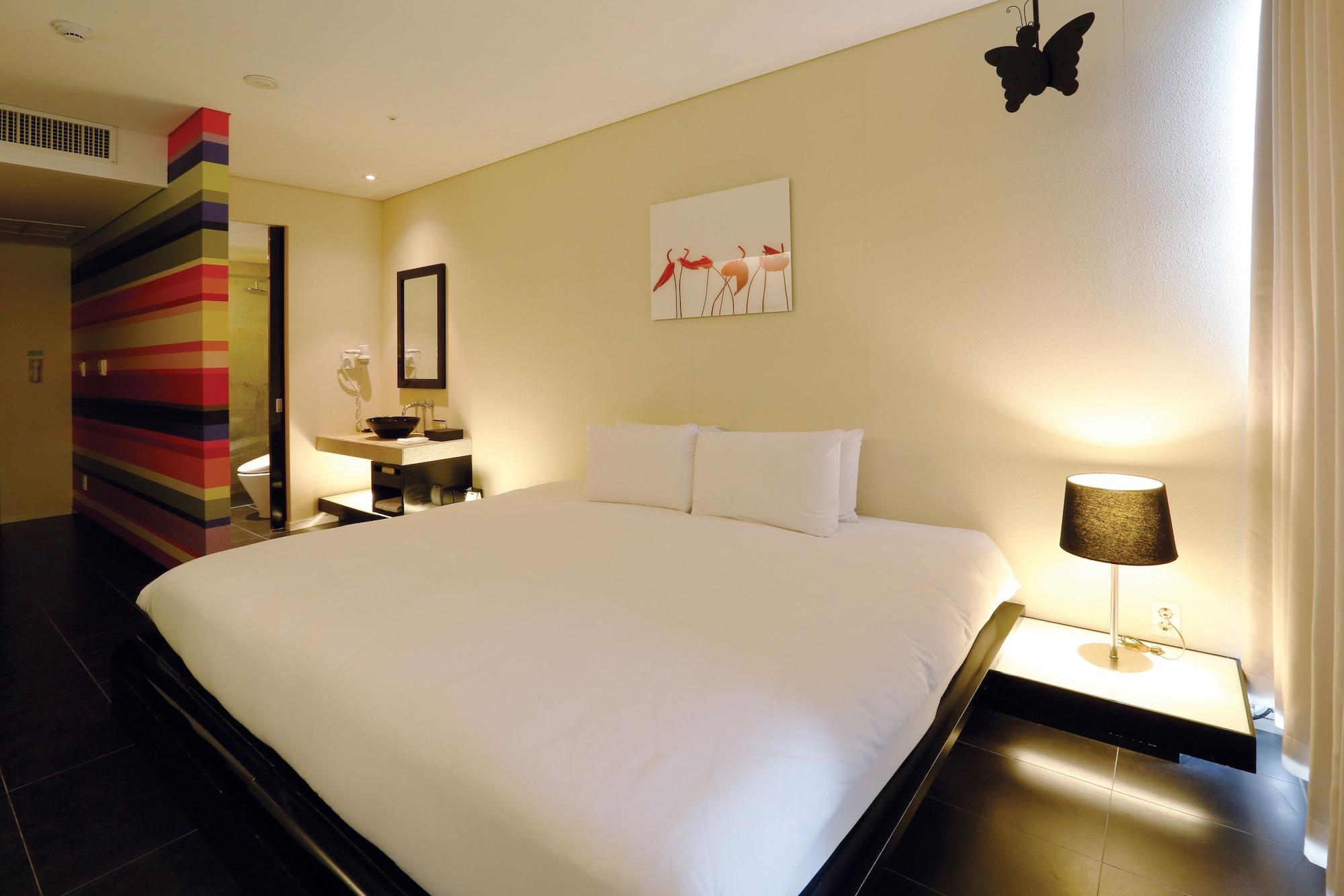 Grand Mercure Ambassador Changwon Extérieur photo