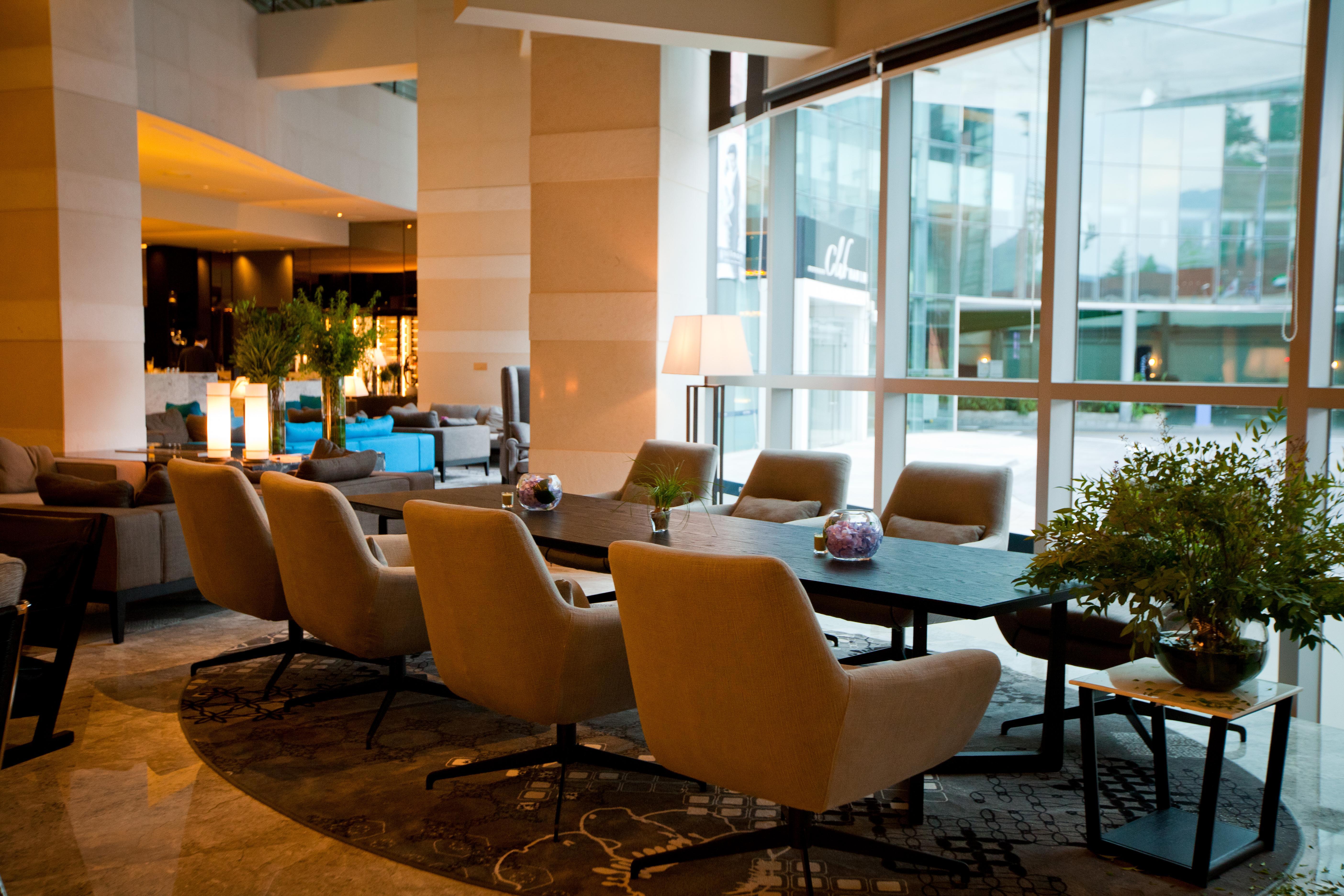 Grand Mercure Ambassador Changwon Extérieur photo