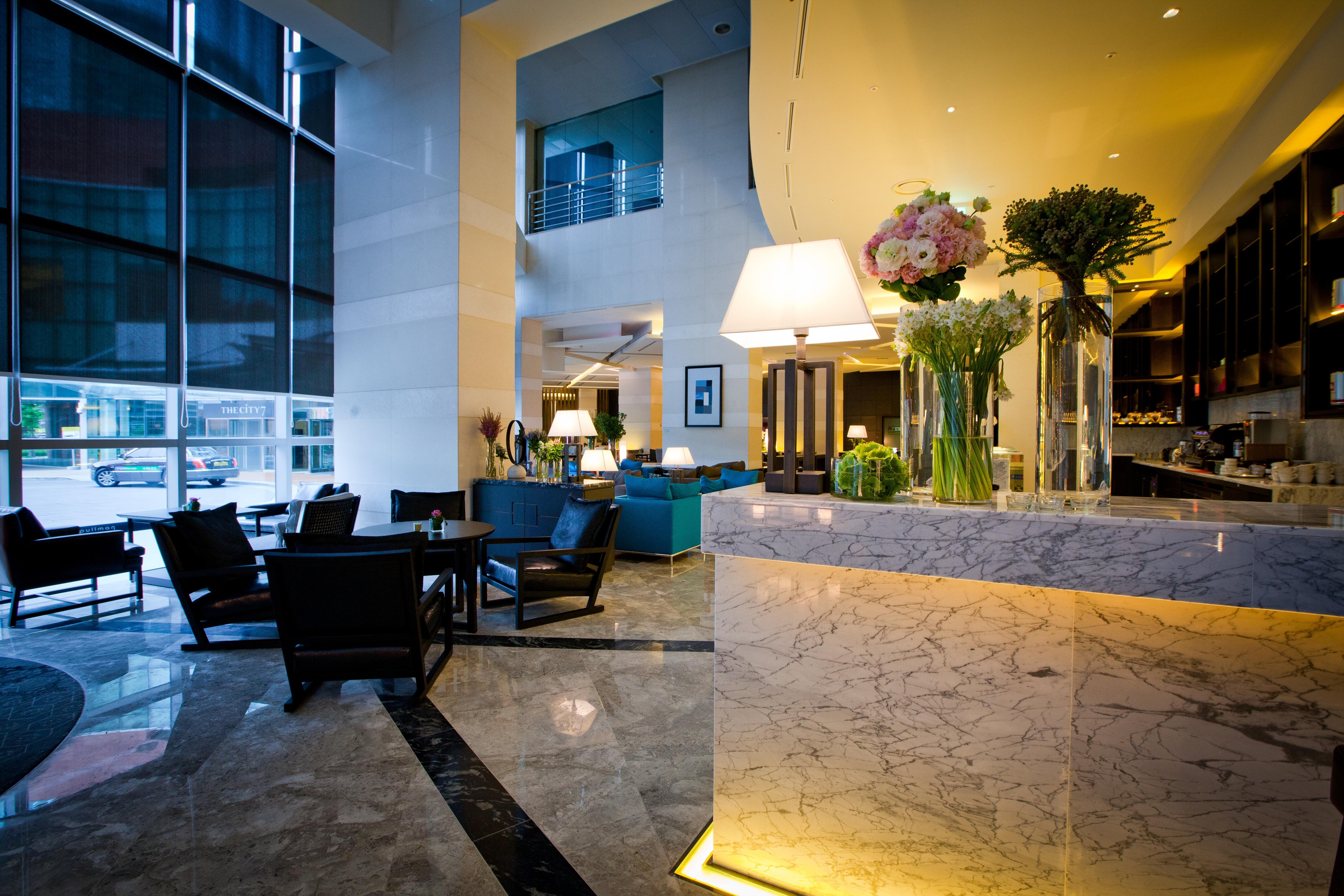 Grand Mercure Ambassador Changwon Extérieur photo