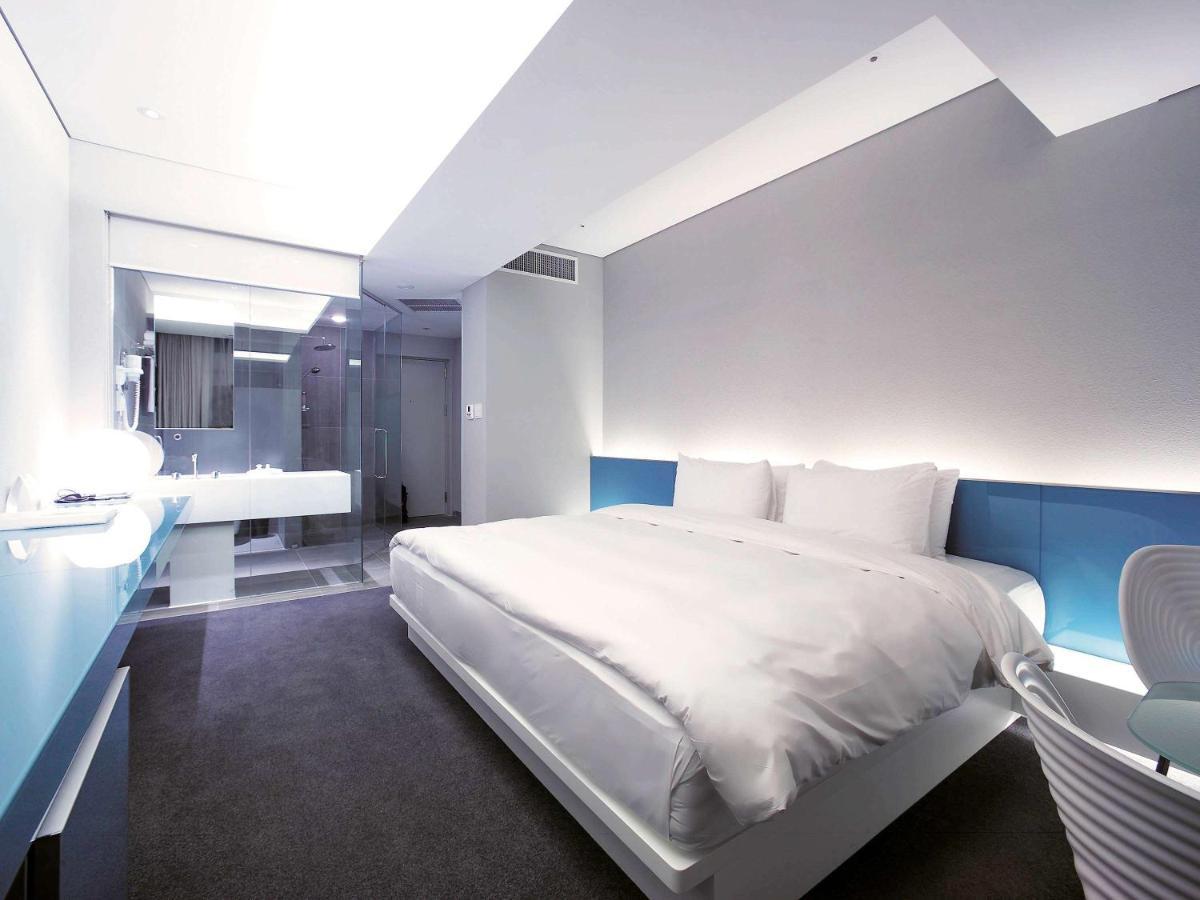 Grand Mercure Ambassador Changwon Extérieur photo